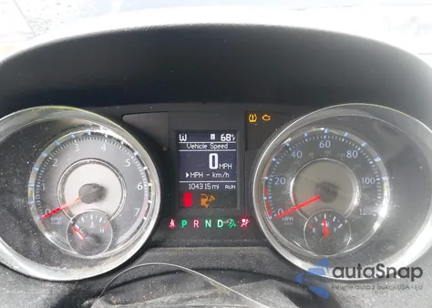 2011 Chrysler Town & Country Touring from USA, damaged, VIN 2A4RR5DG2BR607408